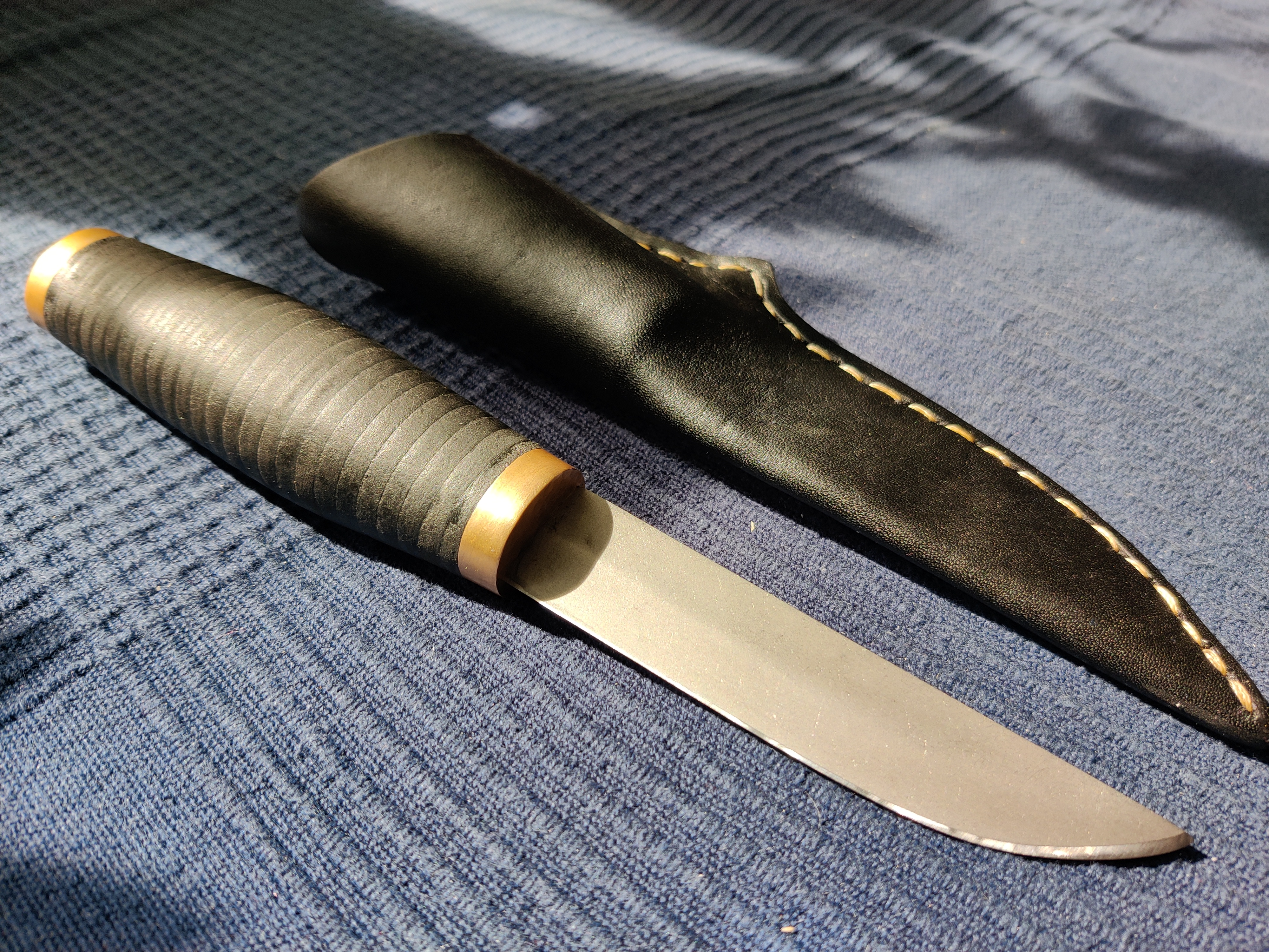 another photo of a knife and sheath