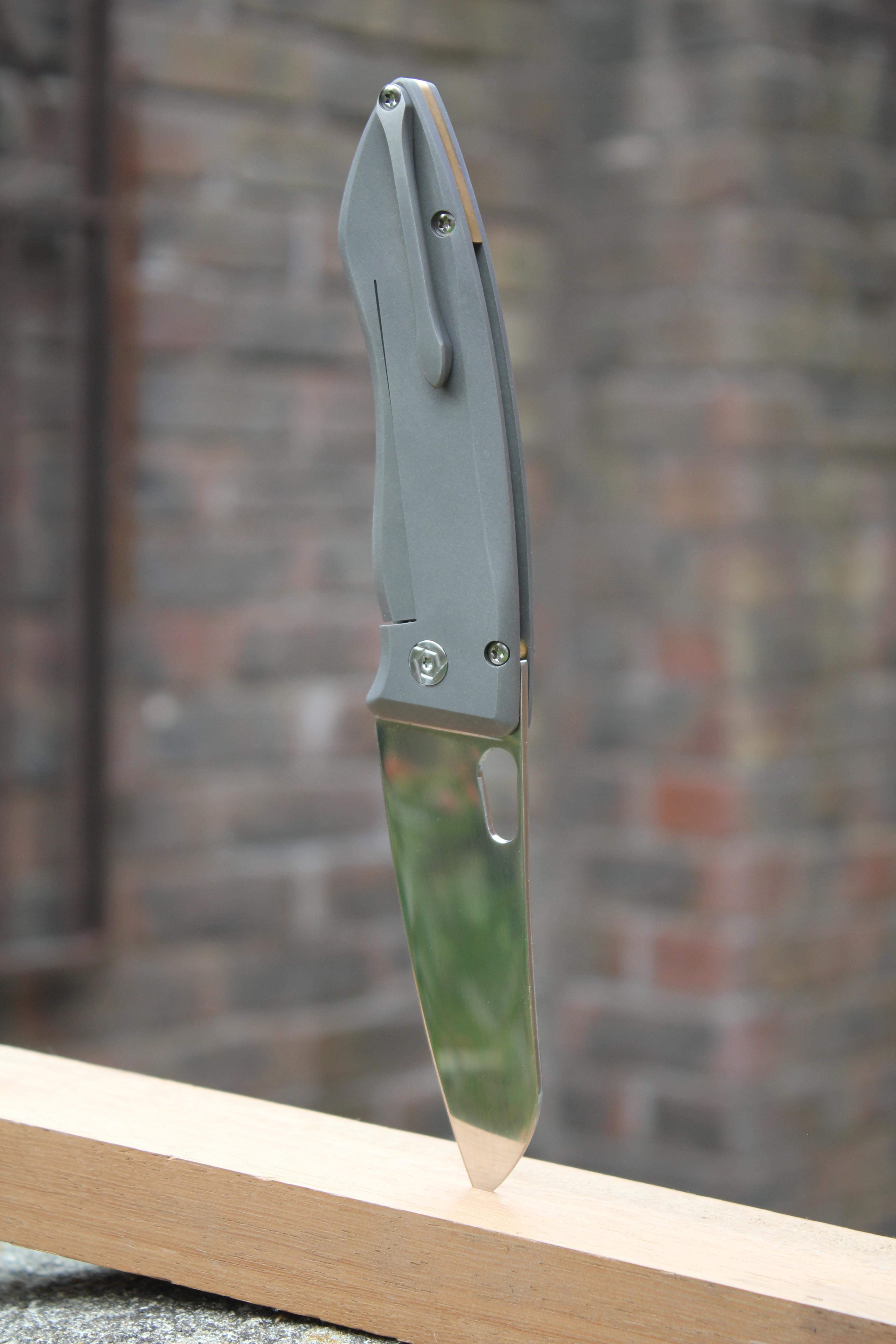 an image of of a folding knife standing up